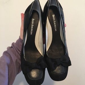 Black “Enzo Angiolini” Bow Toed Heels